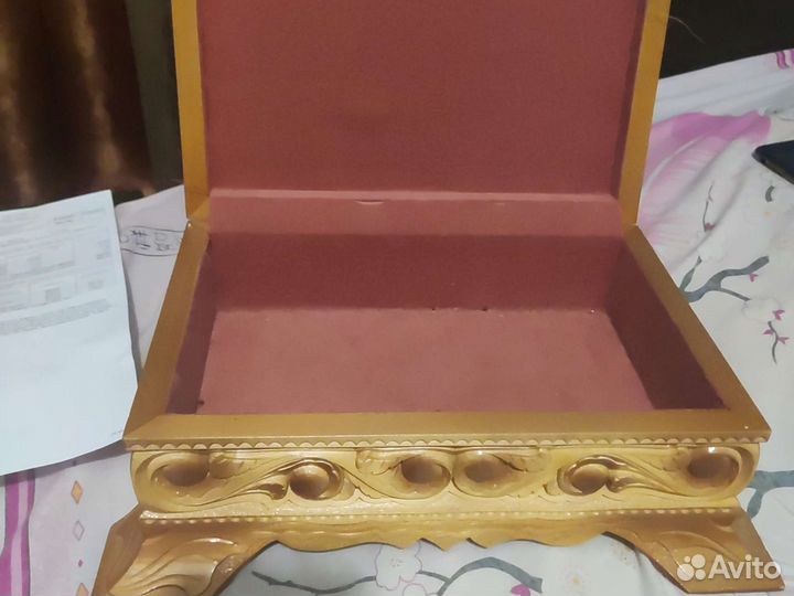 Шкатулка из дерева ручной работы