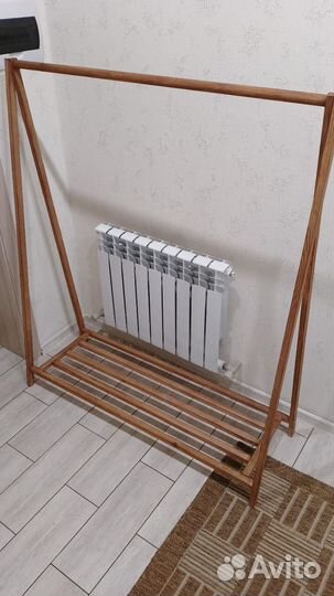 Вешалка напольная