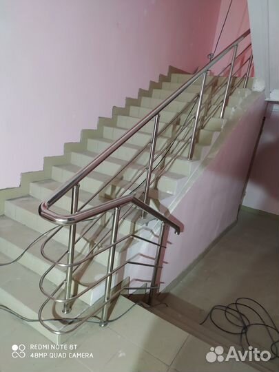 Поручни для лестниц