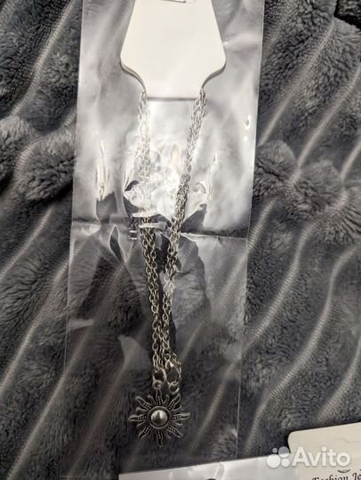 Брелоки и кулоны