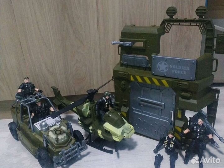 Большой набор с военной базой