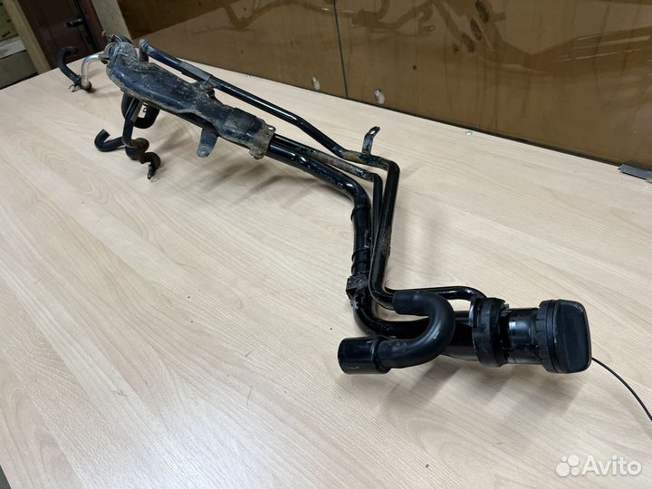 Мазда сх5 ке Горловина топливного бака