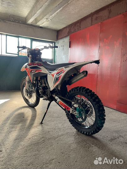 Kayo KT 250 2T