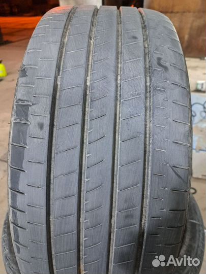 Bridgestone Turanza T005A 235/45 R18 94W