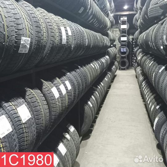 Kumho Sense KR26 235/60 R16 96M