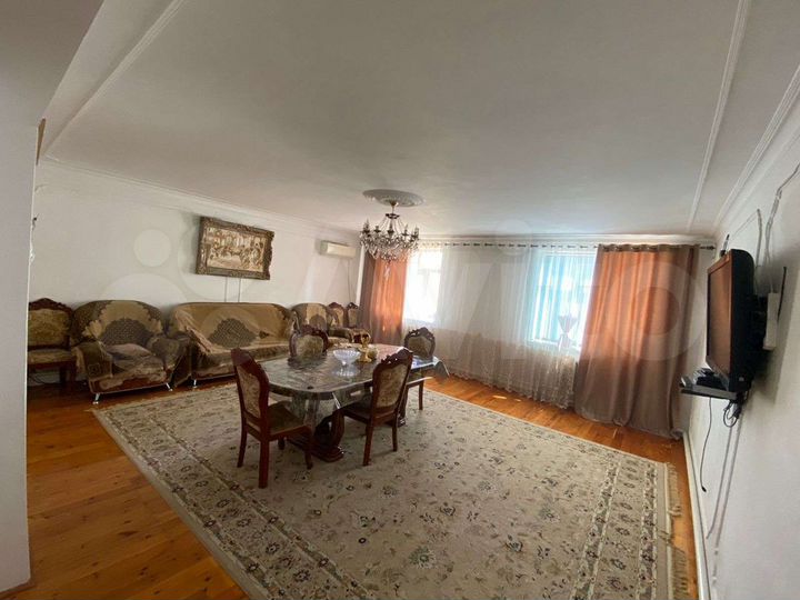 3-к. квартира, 90 м², 2/3 эт.