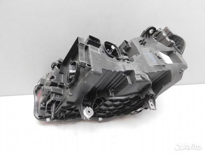 Фара правая BMW X3