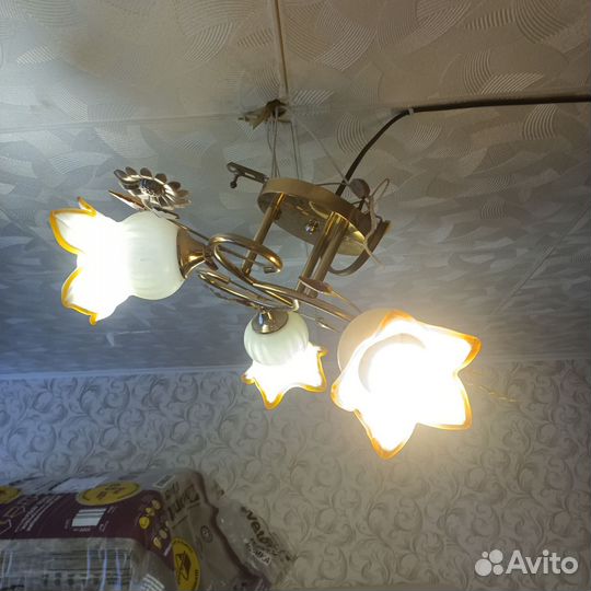 Люстра потолочная бу