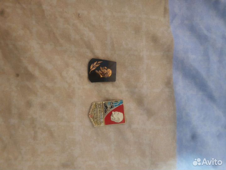 Значки советские. Цена договорная