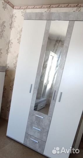 Сборщик мебели