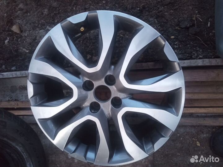 Литые диски Лада Веста,Х-Рей