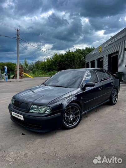 Skoda Octavia 1.6 МТ, 2007, 260 000 км