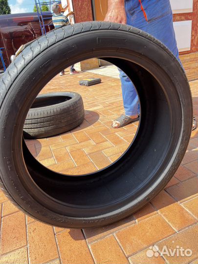 Pirelli P Zero 245/40 R20 и 275/35 R20