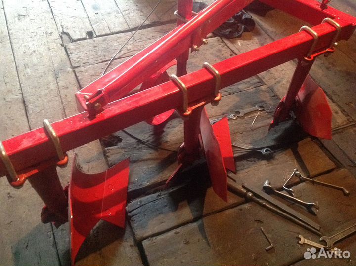 Плуг 1L 3-20, 2025