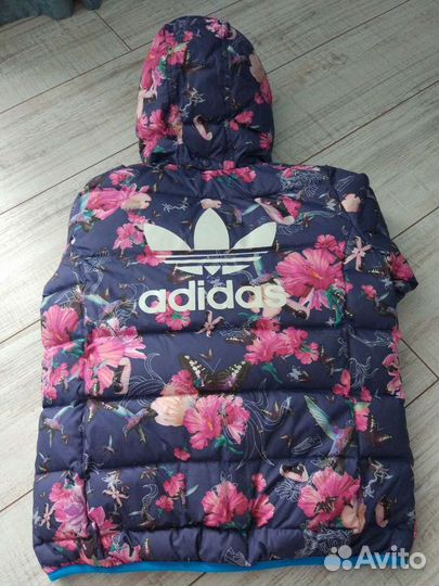 Димесезонные куртки для девочки