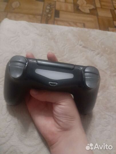 Геймпад dualshock 4
