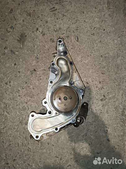 Водяная помпа 2 uzfe