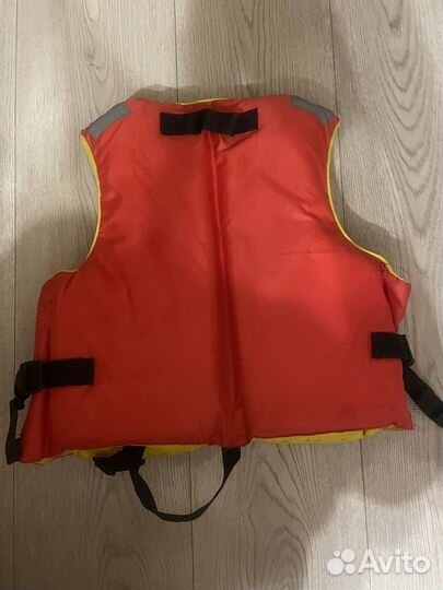 Жилет для плавания детский