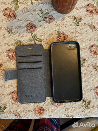 Чехол на iPhone 8