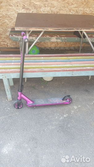 Самокат трюковой с пегами