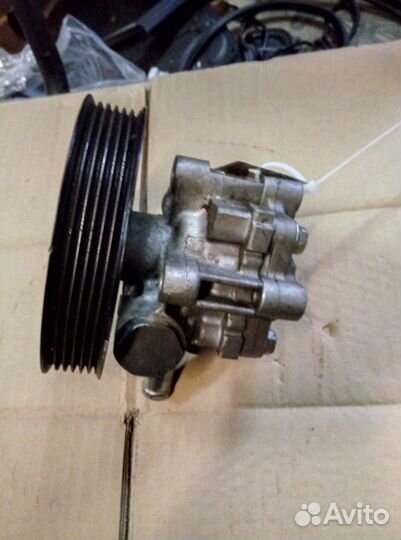 Насос гур Mitsubishi Лансер X,Аутлендер XL