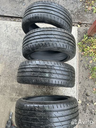 Bridgestone Potenza Adrenalin RE004 215/45 R17