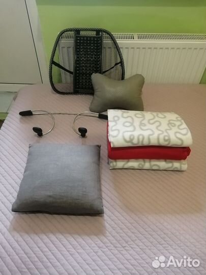 Для автомобиля подголовник подушка опора под спину