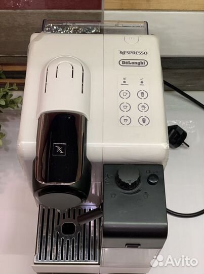Капсульная кофемашина delonghi nespresso