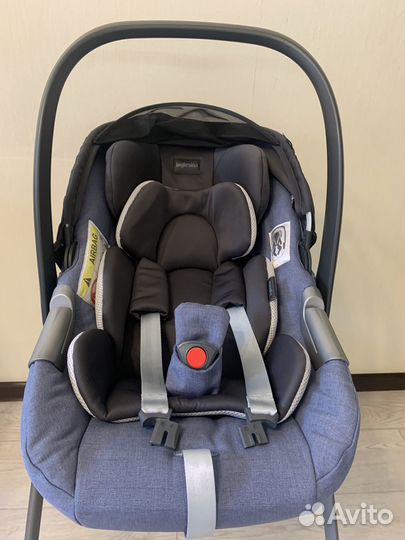 Детское автокресло Inglesina Cab плюс стенд