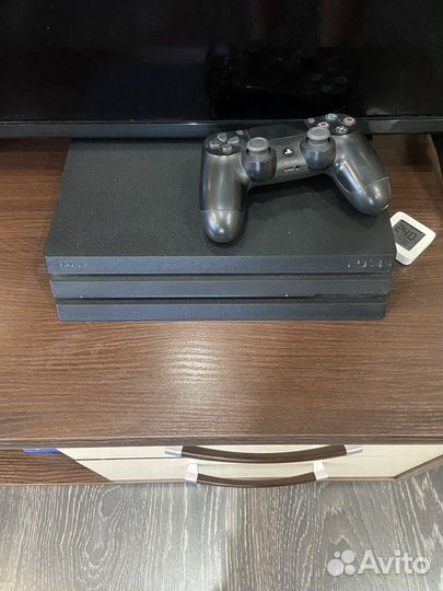 Sony PS4 pro 1tb