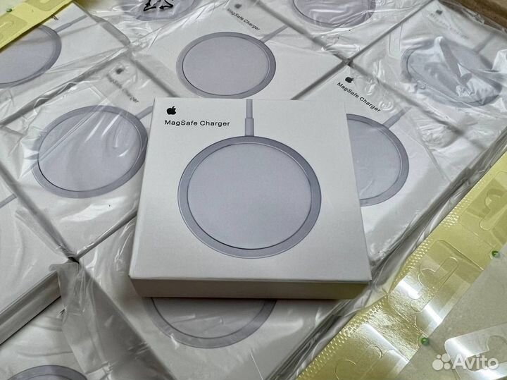 Беспроводная зарядка для iPhone