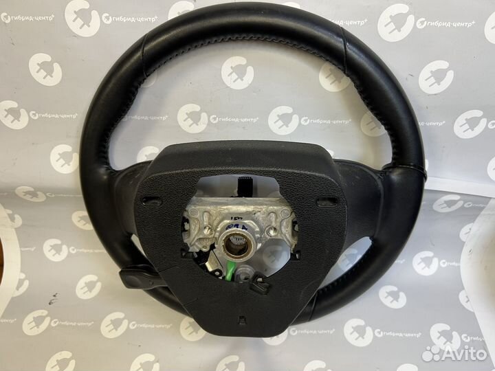 Руль Приус 50