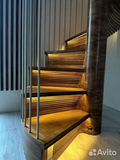 Лестница на второй этаж