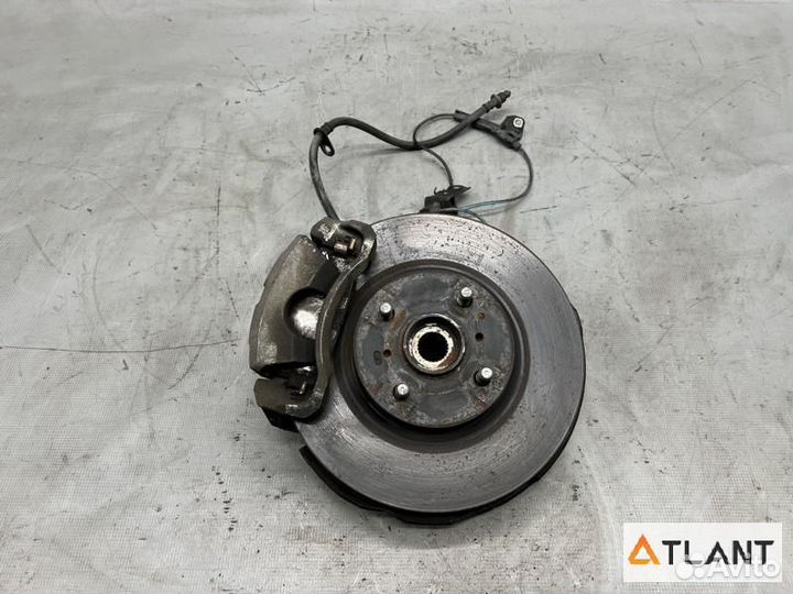 Ступица задняя левая toyota corolla fielder