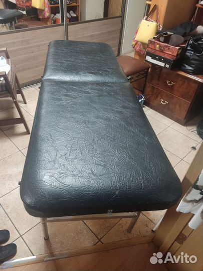 Кушетка массажная складная