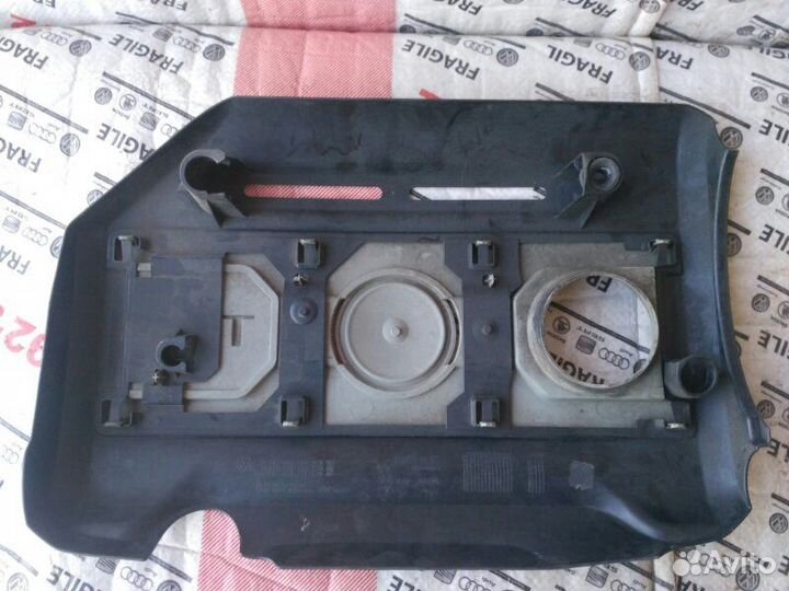 Крышка двигателя Volkswagen Passat Cc 1.8 cdaa