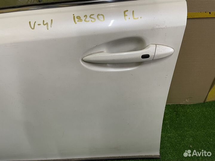 Дверь передняя левая Lexus IS250 GSE20