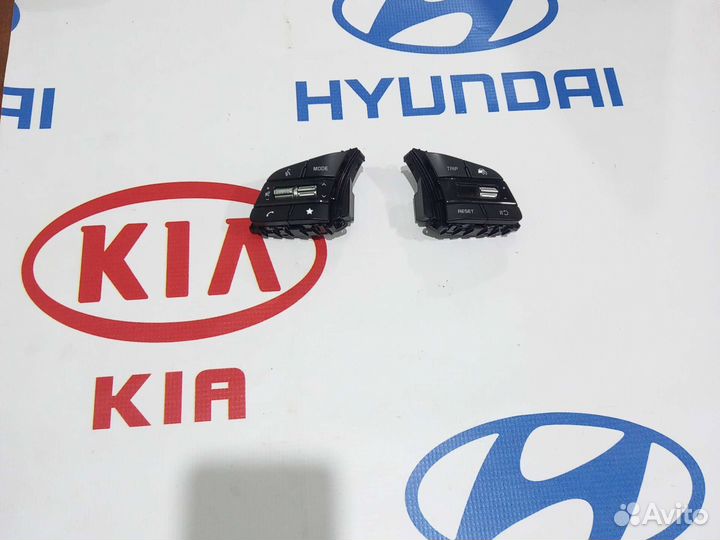 Кнопки в руль Киа Церато 4 рестайлинг