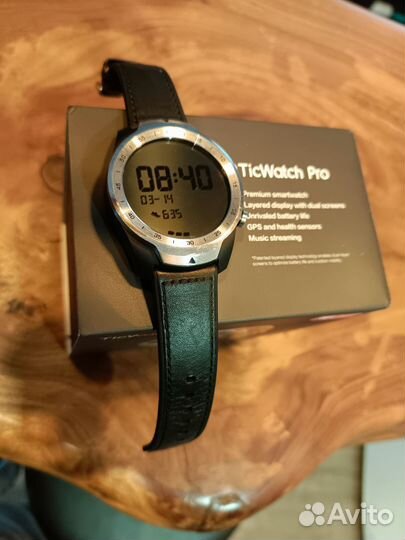 Смарт часы TicWatch Pro