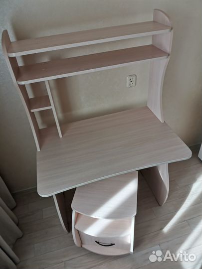 Стол + тумба