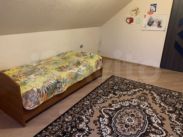 Комната 19 м² в 2-к., 1/4 эт.