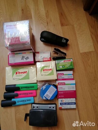 Степлер, антистеплеры, дыроколы, кнопки