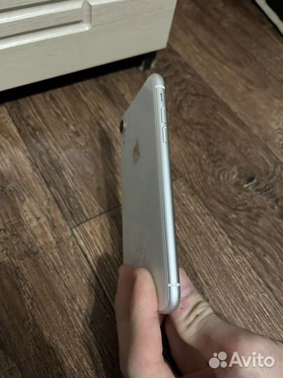 iPhone Xr, 128 ГБ