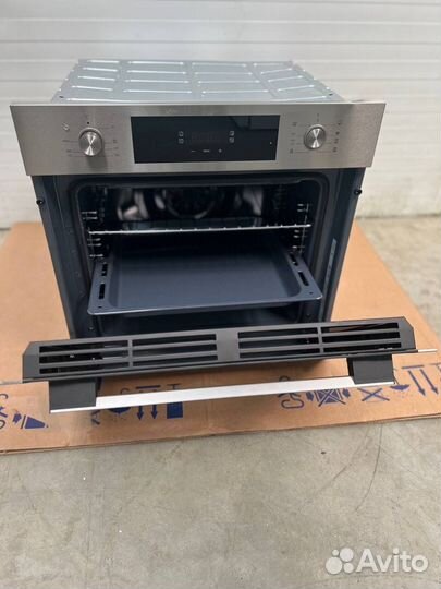Электрический духовой шкаф candy новый