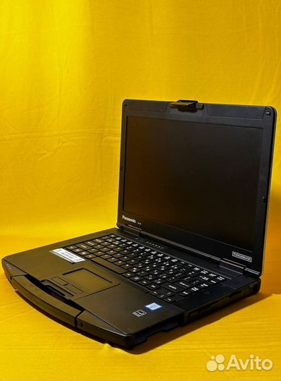 Защищенный ноутбук Panasonic CF-54 D240VN