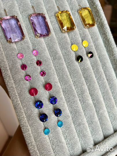 Серьги гвоздики swarovski