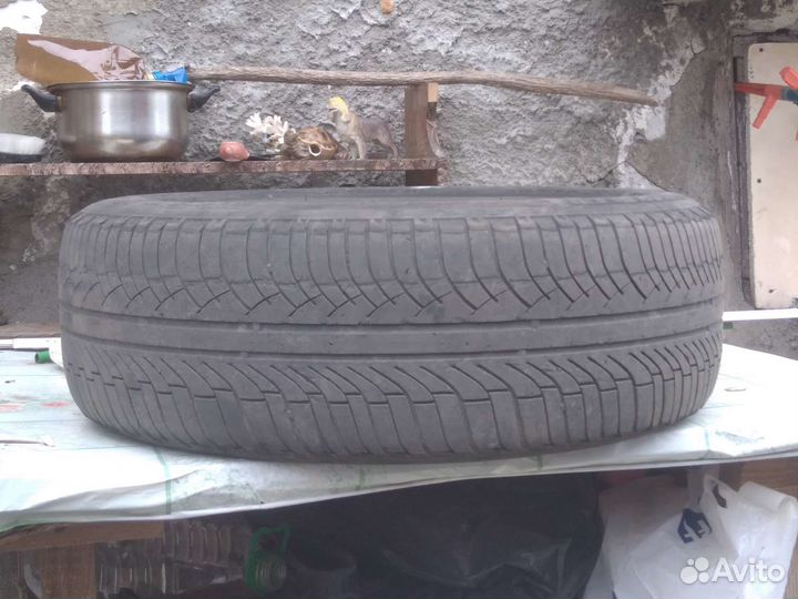 Michelin 4X4 A/T 215/65 R16 98