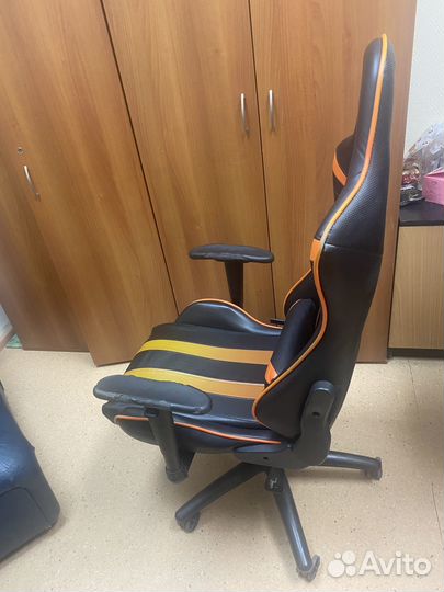 Компьютерное кресло