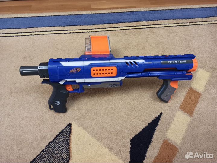 Бластер nerf