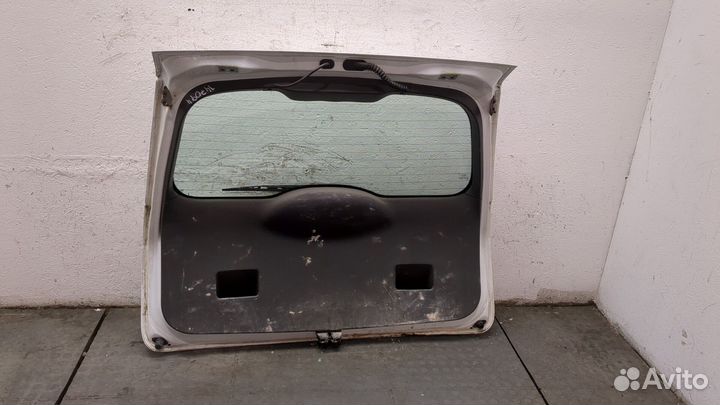 Крышка багажника Ford Focus 2, 2006